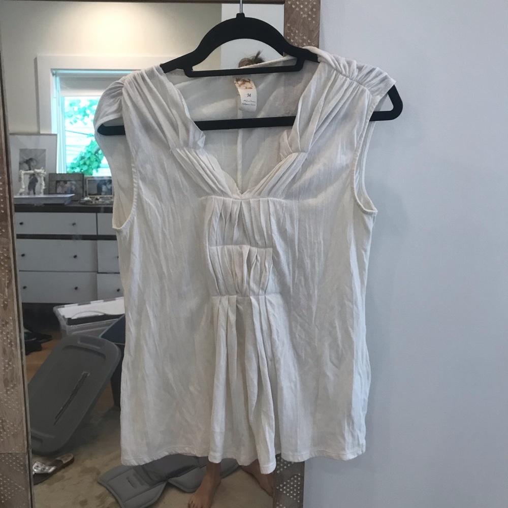 Anthropologie White ruched top size medium